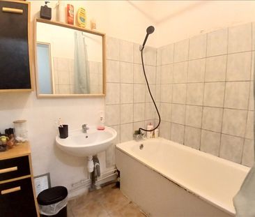 3 pièces - Meublé - 56 m² - 2ème étage - Colocation non autorisée - Photo 6