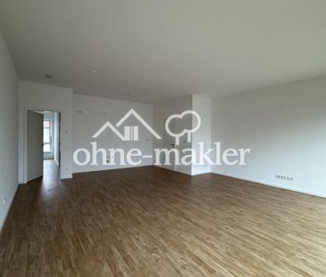 Schöne 2 Zimmerwohnung mit eigenem Balkon und großartigem Wasserblick - Photo 1