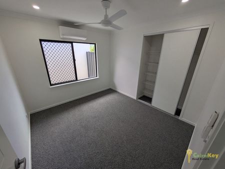 Fully Fenced & Pet Friendly Stylish & Spacious Home in the Northern Beaches!! - Photo 3