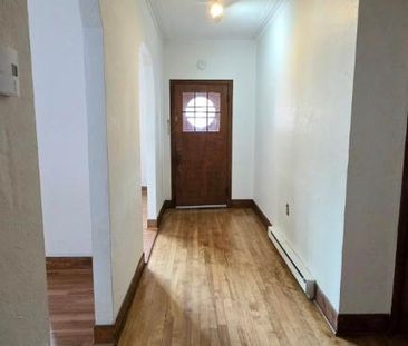 Bas Duplex 5 1/2 Cote-des-Neiges/NDG à louer - Photo 3