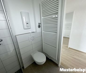 + 1 Zimmer mit modernisiertem Badezimmer + - Foto 1