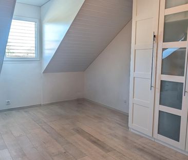 Beautiful 4.5-room duplex in Genolier - Photo 1