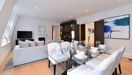 Two Bedrooms Apartment in Duke Street, Mayfair W1K - Photo 3