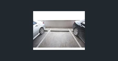 "Location Perfect" - Photo 3