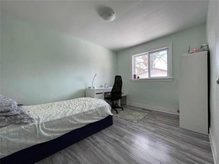 For Lease - 5433 SPRUCE Avenue, Burlington, Ontario - Photo 2