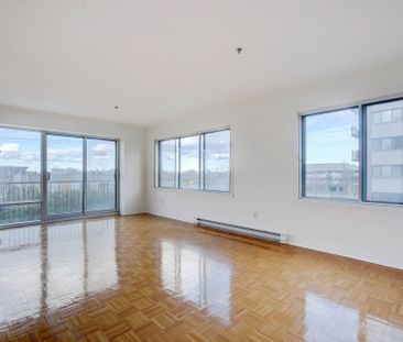 1470 Rue Palerme, Brossard, QC J4W - Photo 1