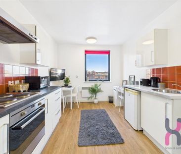 1 bedroom flat to rent - Photo 2