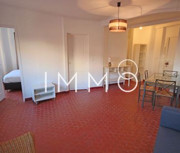 Location Appartement 2 pièces 43m² MARSEILLE 1er - Photo 1