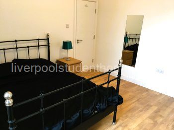 Jubilee Drive, Liverpool - Photo 4