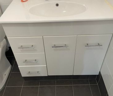 5, Janis Street, Halls Head - Photo 3