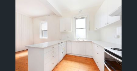 51 Wellington Street, Bondi Beach, NSW 2026 - Photo 2