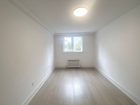 $2,600 / 2 br / 1 ba / 700 sqft 2BR Apartment Unit in Toronto - Photo 3