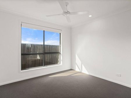 For Rent – Brand New Family Home in Emerald Fields, Old Bar - Photo 2