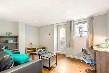 227 HYDE PARK ROAD Leeds - LS6 1AH - Photo 2