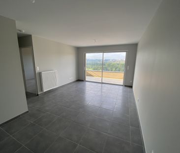 Location Appartement 2 pièces 44m² ONET LE CHATEAU 12850 - Photo 6