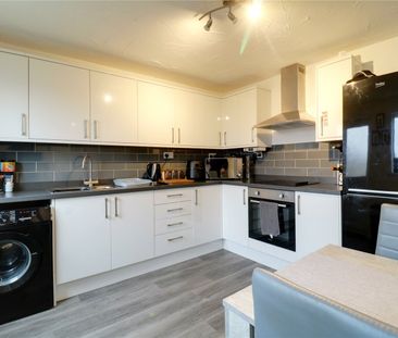 Churchill Avenue, Brigg, Lincolnshire, DN20 8DY - Photo 5