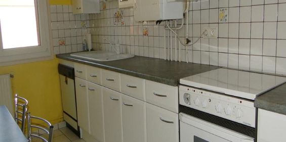 Location Appartement 3 pièces 72m² CLERMONT FERRAND 63000 - Photo 3