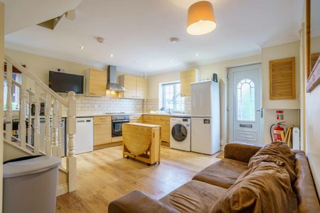 64, Hull Road - Photo 2