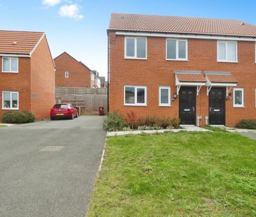 3 bedroom semi-detached house to rent - Photo 3