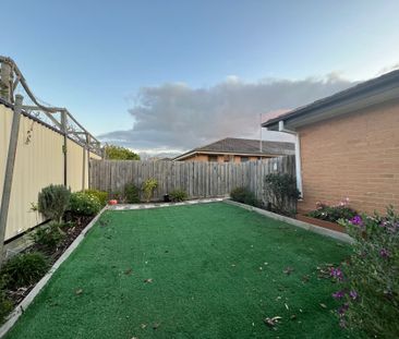 Two Bedroom Unit in Quiet Location - Photo 4