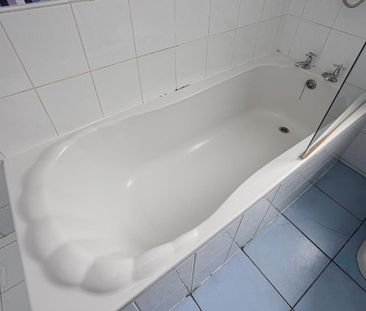 32 Rutland Street, Belfast, BT7 2FJ - Photo 6