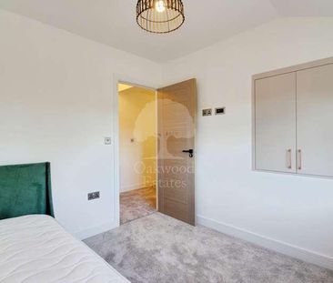 Station Road, Langley, SL3 - Photo 5