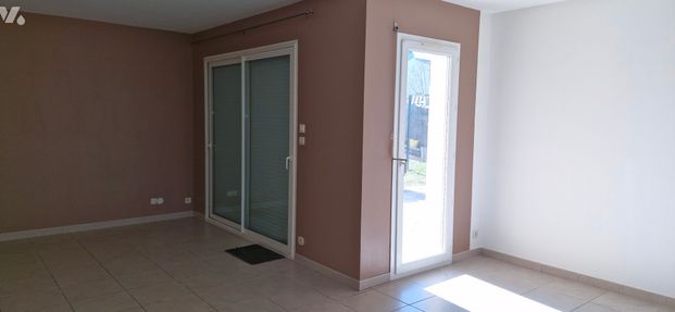 Villa de plain-pied en lotissement au calme. - Photo 1