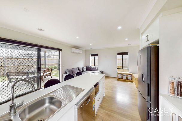 35 Lucid Crescent, Clyde - Photo 1