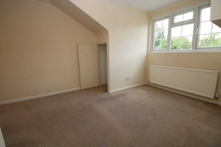 1 bed Cluster House for rent - Photo 4