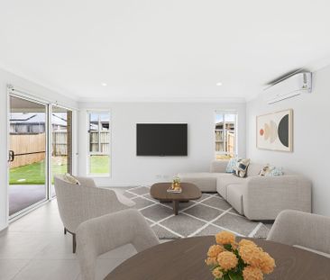 18 Flame Tree Road - Photo 1