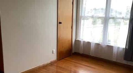 Family Home - Photo 2