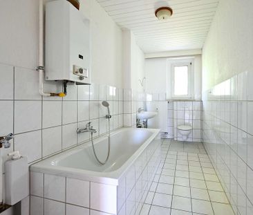 Attraktive 2-Zimmer-Wohnung mit viel Licht und ruhiger Umgebung - Photo 1