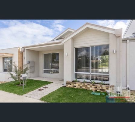 127 Cassilda Way, Two Rocks, WA 6037 - Photo 1