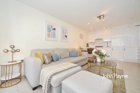 Berber Parade, London, SE18 - Photo 2