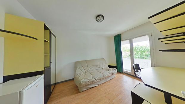 Location Appartement 1 pièce Meublé 13m² POITIERS 86000 - Photo 1