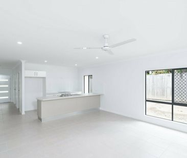 CLOSE TO EVERYTHING!!! - Photo 2