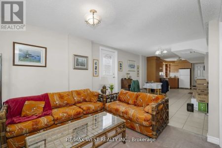 362 AVRO ROAD - Photo 2