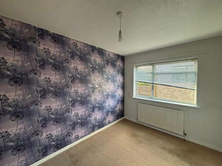 4 bedroom detached house to rent - Photo 4
