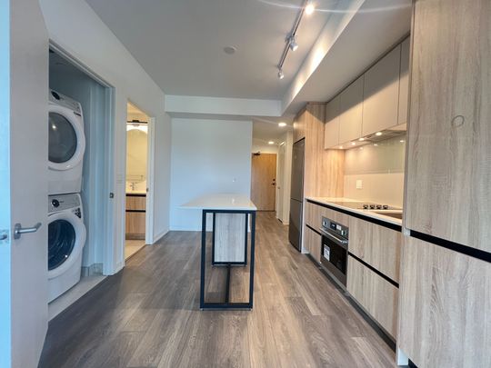 For Lease - 8 Beverley Glen Boulevard Unit# 1202, Vaughan, Ontario - Photo 1