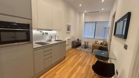 1 bedroom flat to rent - Photo 2