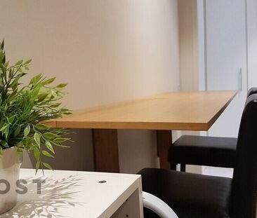 Melbourne CBD - Photo 3