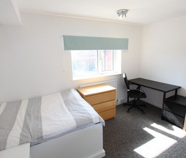35 Hermitage Road - Photo 5