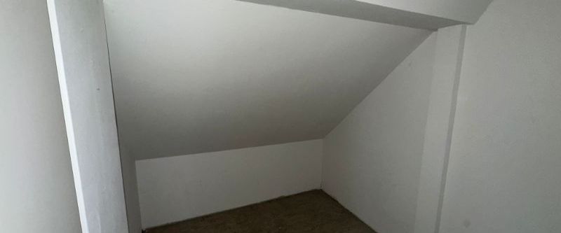 Möbel rein und fertig ! Traumwohnung im Grünen ! - Foto 1