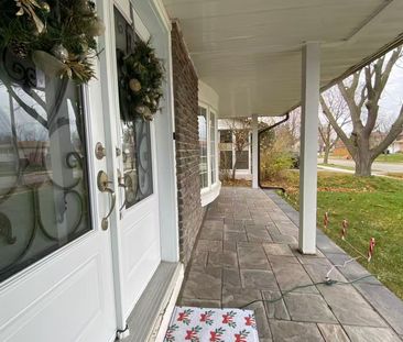 For Lease - 17 Boundy Crescent, Toronto, Ontario - Photo 2