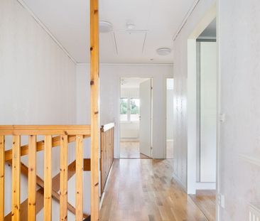 Vreta backe, Tumba - Photo 4