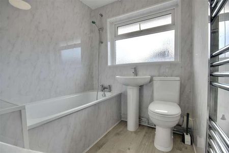 Church Road, Portsmouth, PO1 - Photo 2