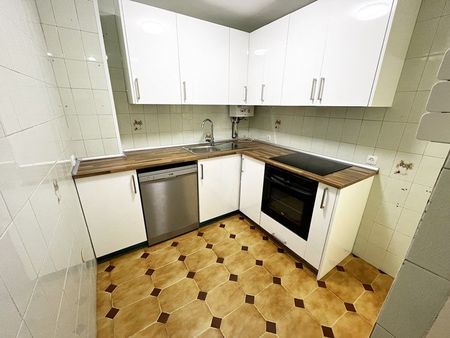 Piso de alquiler en Calle de la Cañada, Vinateros - Photo 5