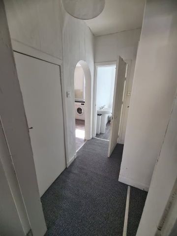 2 Bed Flat, Prestonfield Terrace, EH16 - Photo 4