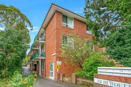 Cozy One Bedroom Unit in Heart of Hornsby - Photo 4