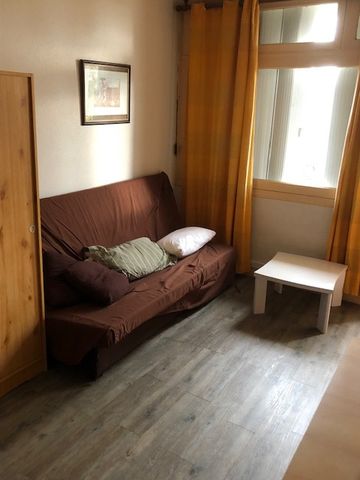 Studio meublé de 31m² à Tarbes - 360€ C.C. - Photo 2